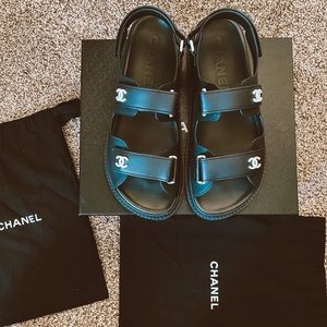 Chanel 2020 beach sandals In black